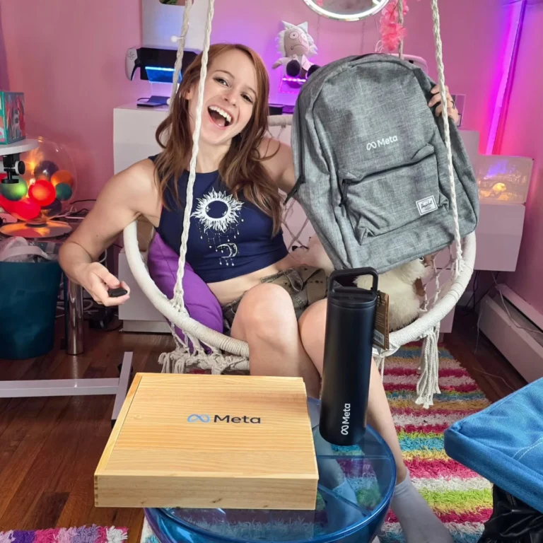 Instagram post from otter.worldly. This post is in position 0.